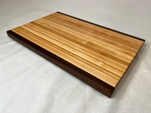 Cutting board, side view